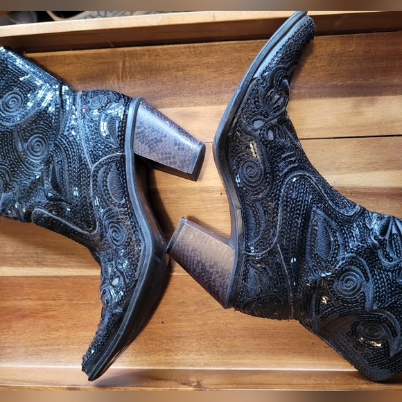 Black Sequin Western Cowgirl Heeled Booties - Picture 8 of 9